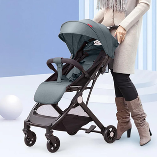 Passeggino Easy Ultra Leggero con Chiusura Facilit