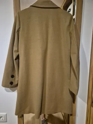 Abrigo marrón elegante