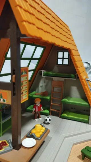 Cabaña Campamento Playmobil 6887