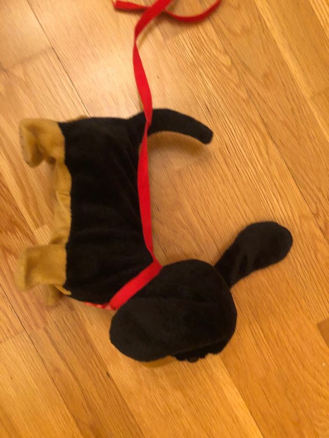 Perrito de peluche Waggles