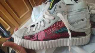 Zapatillas Diesel altas bordadas
