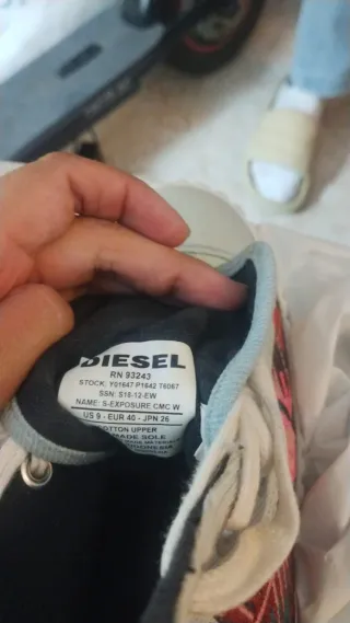 Zapatillas Diesel altas bordadas