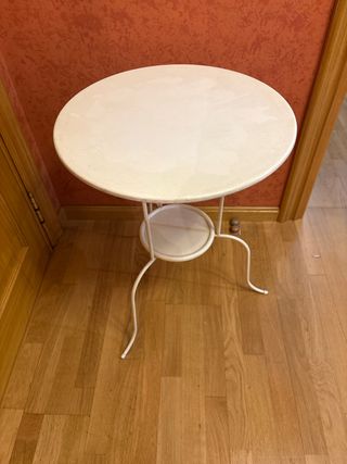 Mesa redonda metálica blanca