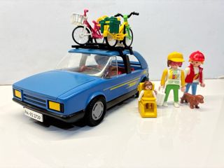 Playmobil 3739 Coche Familiar con Accesorios