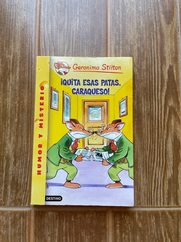 Quita Esas Patas, Caraqueso/ Paws Off, Cheddarf...