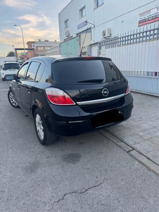 Opel Astra 2006
