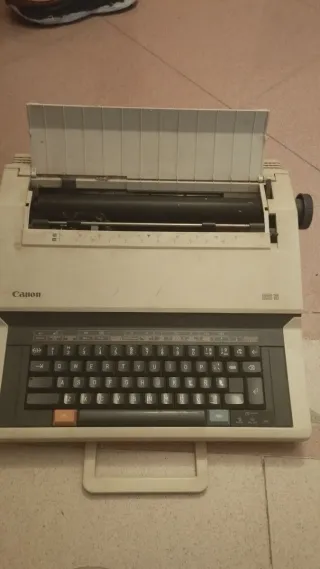 Máquina de escribir Canon