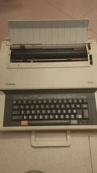 Máquina de escribir Canon