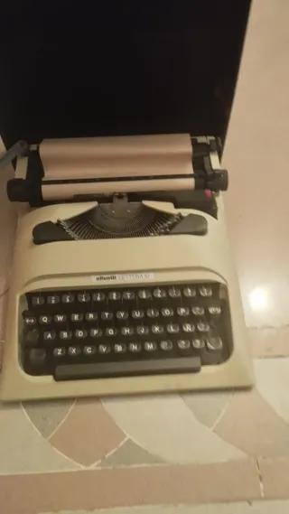 Máquina de escribir Canon