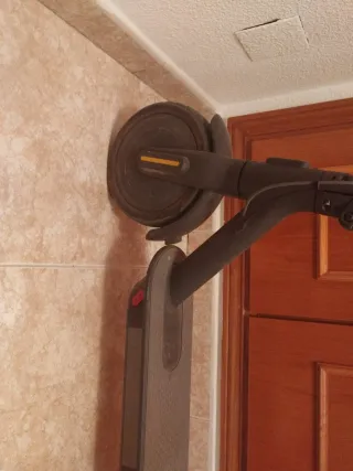 Patinete Eléctrico Xiaomi 25km/h + Cargador