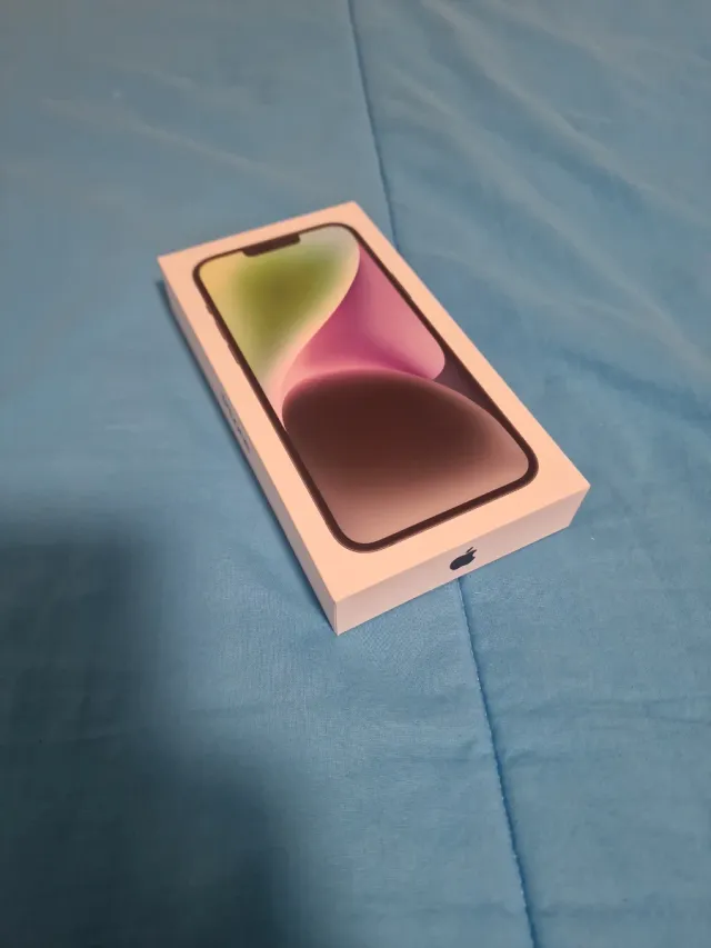Caja iPhone 14 Plus