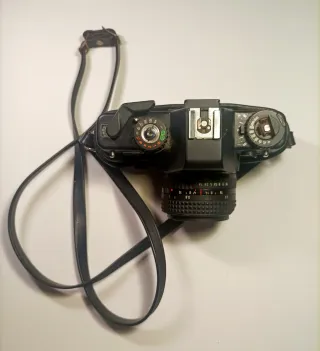 Cámara Praktica BX20 + Objetivo Pentacon 50mm