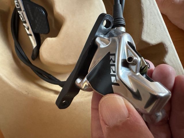 Levette e pinze SRAM RED eTap