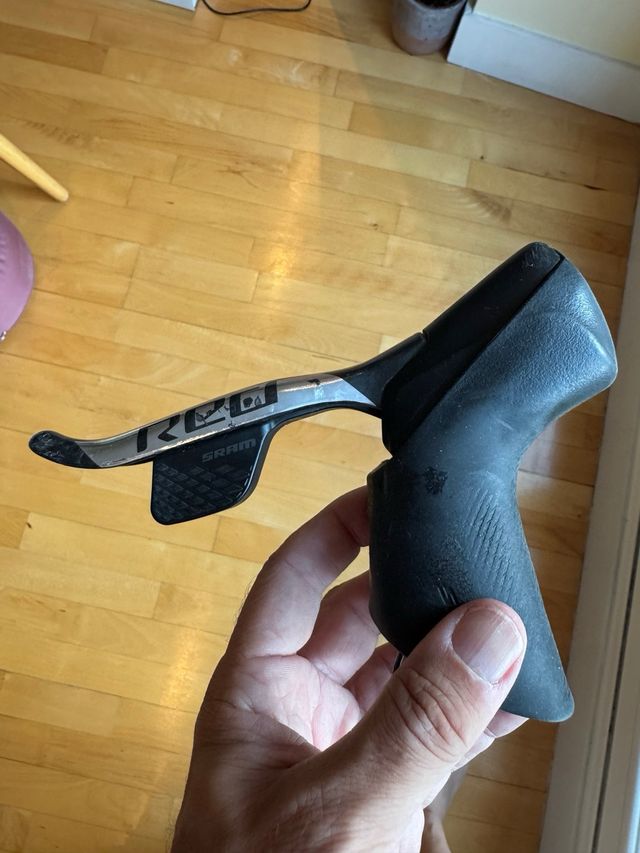 Levette e pinze SRAM RED eTap