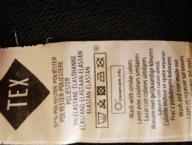 Jersey negro con perlas