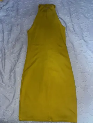 Vestido amarillo Pull&Bear