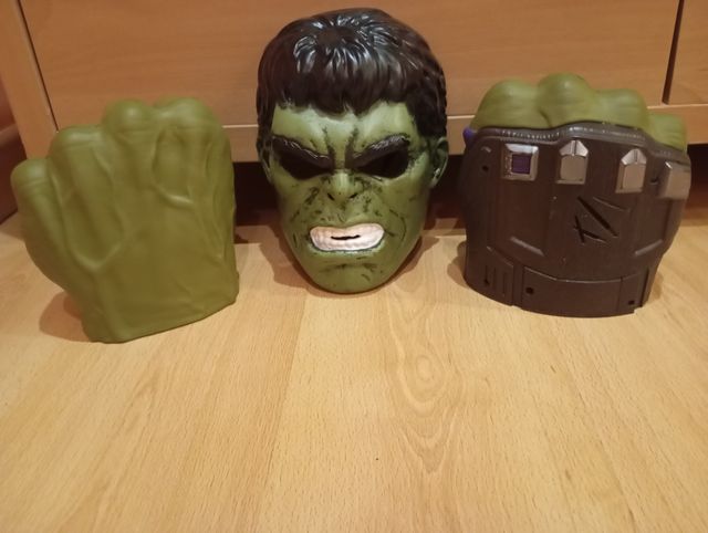 Careta y Puños Hulk