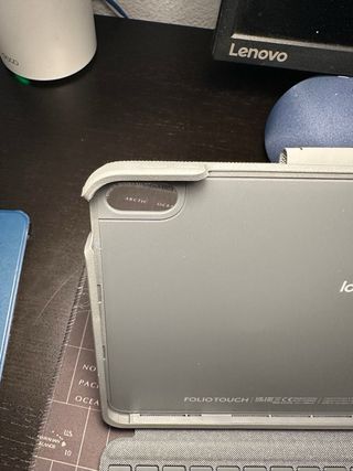 Logitech Folio Touch iPad Air M2, M3, 4ª y 5ª gen.