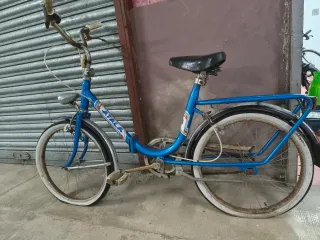 Bicicleta de ciudad ATALA azul