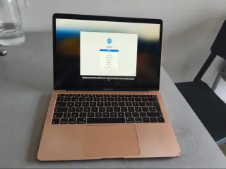 MacBook Air 2019 8GB/128Gb