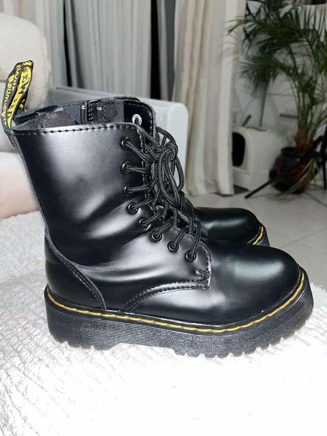 Botas Dr. Martens Negras