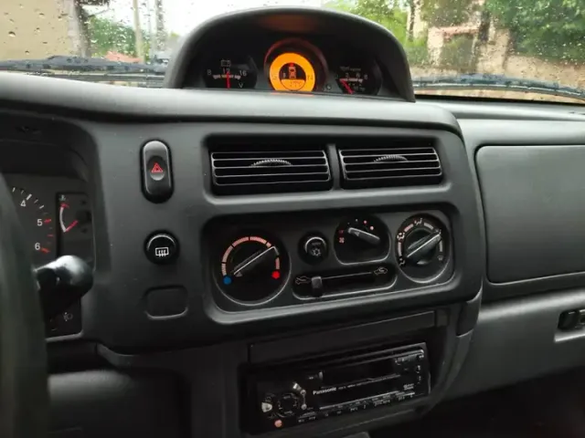 Mitsubishi montero largo