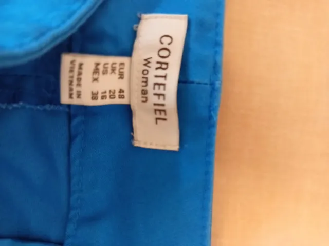 Pantalón azul mujer