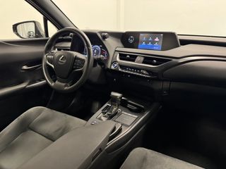 Lexus UX 250H Premium