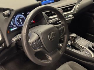 Lexus UX 250H Premium