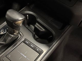 Lexus UX 250H Premium