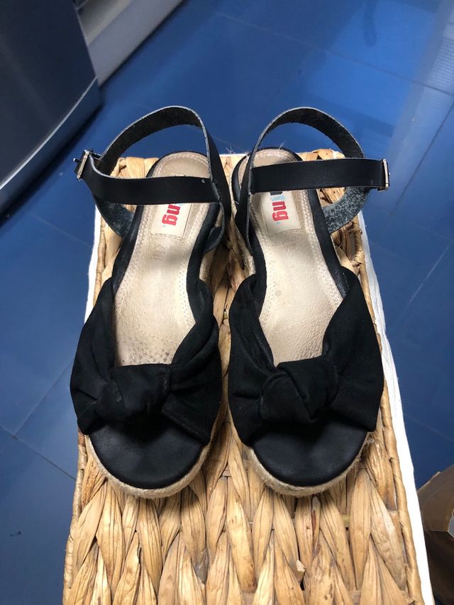 Sandalias Mustang Negras