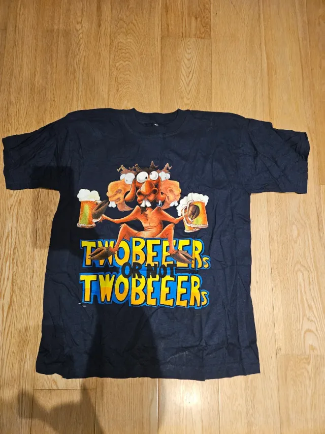 Camiseta Two Beers or Not Two Beers