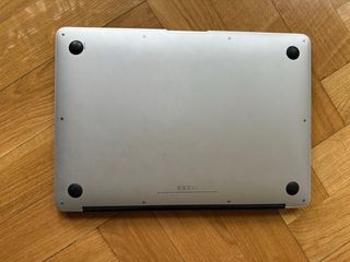 MacBook Air 13 macOS 11.7.4