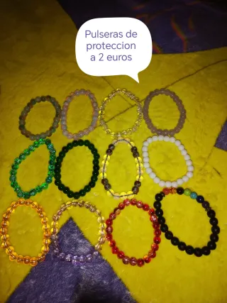 Lote de pulseras variadas