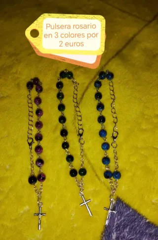 Lote de pulseras variadas