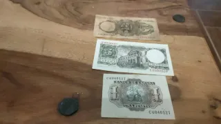 Billetes antiguos españoles 1 y 5 pesetas