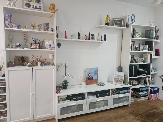 Muebles varios negociables