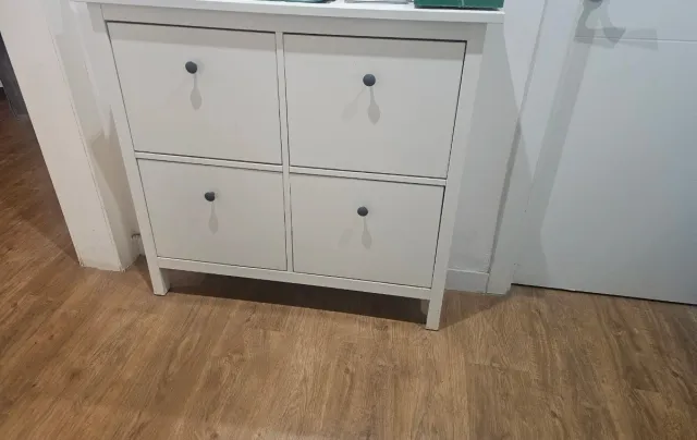 Muebles varios negociables