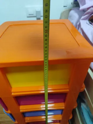 Cajonera modular de plástico multicolor