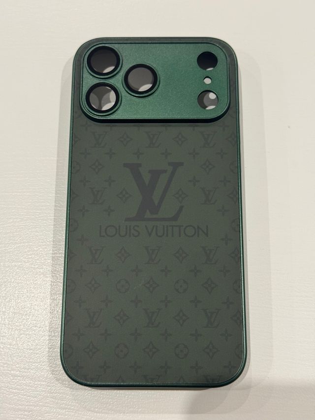 Cover iPhone 17 Pro Louis Vuitton