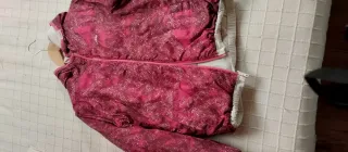 Cazadora reversible blanca y rosa