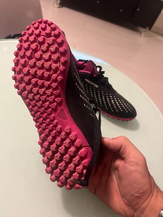 Zapatos de fútbol Adidas talla 35