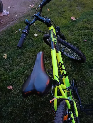 Bicicleta Rockrider 500 Montaña. 24" pulgadas 1'95