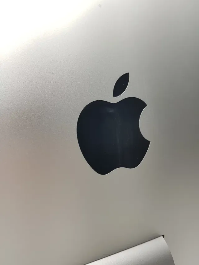 iMac 21,5' A1418 2013 Apple Prata