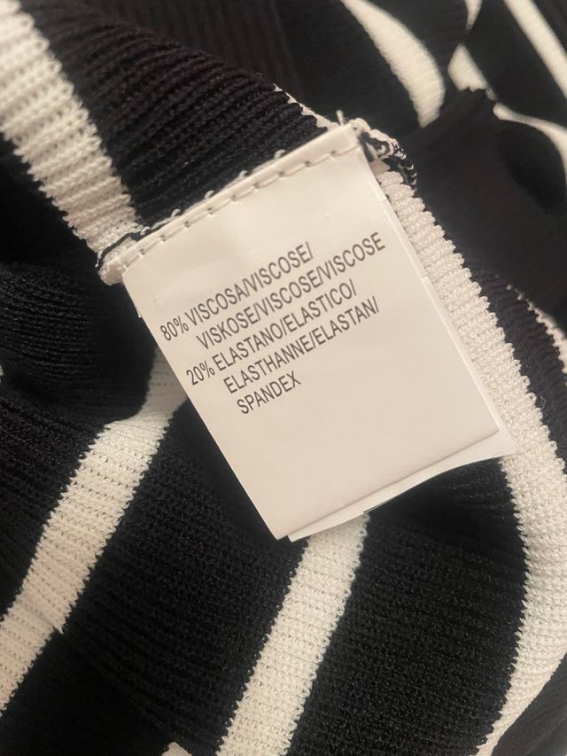 Jersey rayas blanco y negro talla M