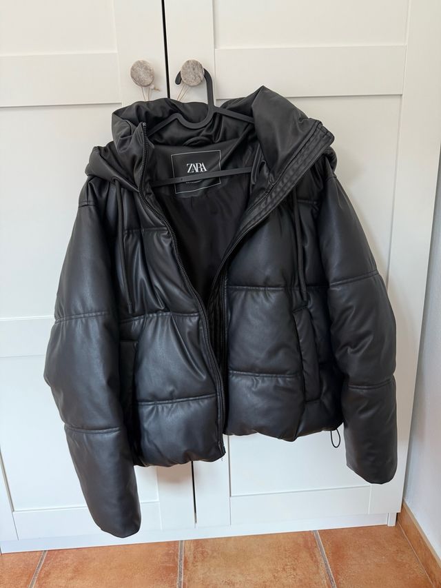 Chaqueta polipiel acolchada ZARA
