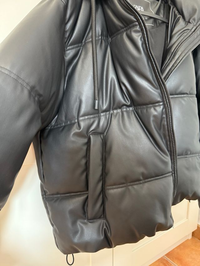 Chaqueta polipiel acolchada ZARA