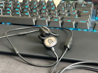 Steelseries Tusq Auriculares In-Ear Gaming