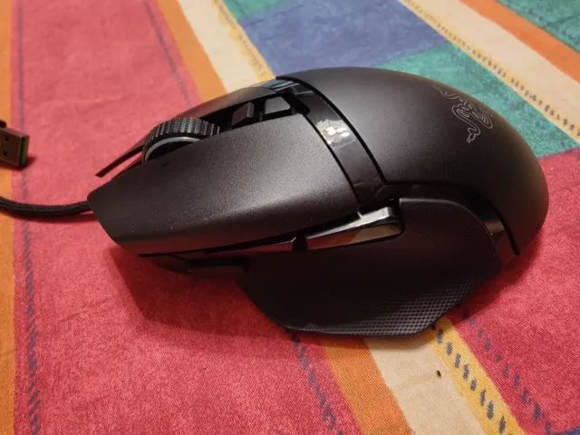 Razer Basilisk V3 Ratón Gaming Ergonómico
