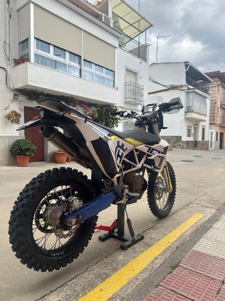 Husqvarna 701 Enduro